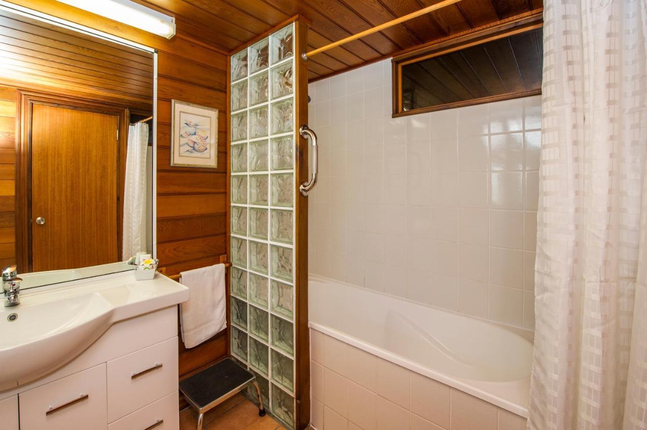 Beachside Cottage - A Private Peaceful Hidden Gem 50M To Beach Nelly Bay Exterior foto